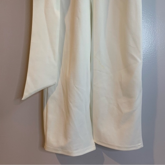 NWT Missguided White Plunge Neck Belted Midi Size 2 - Picture 8 of 13